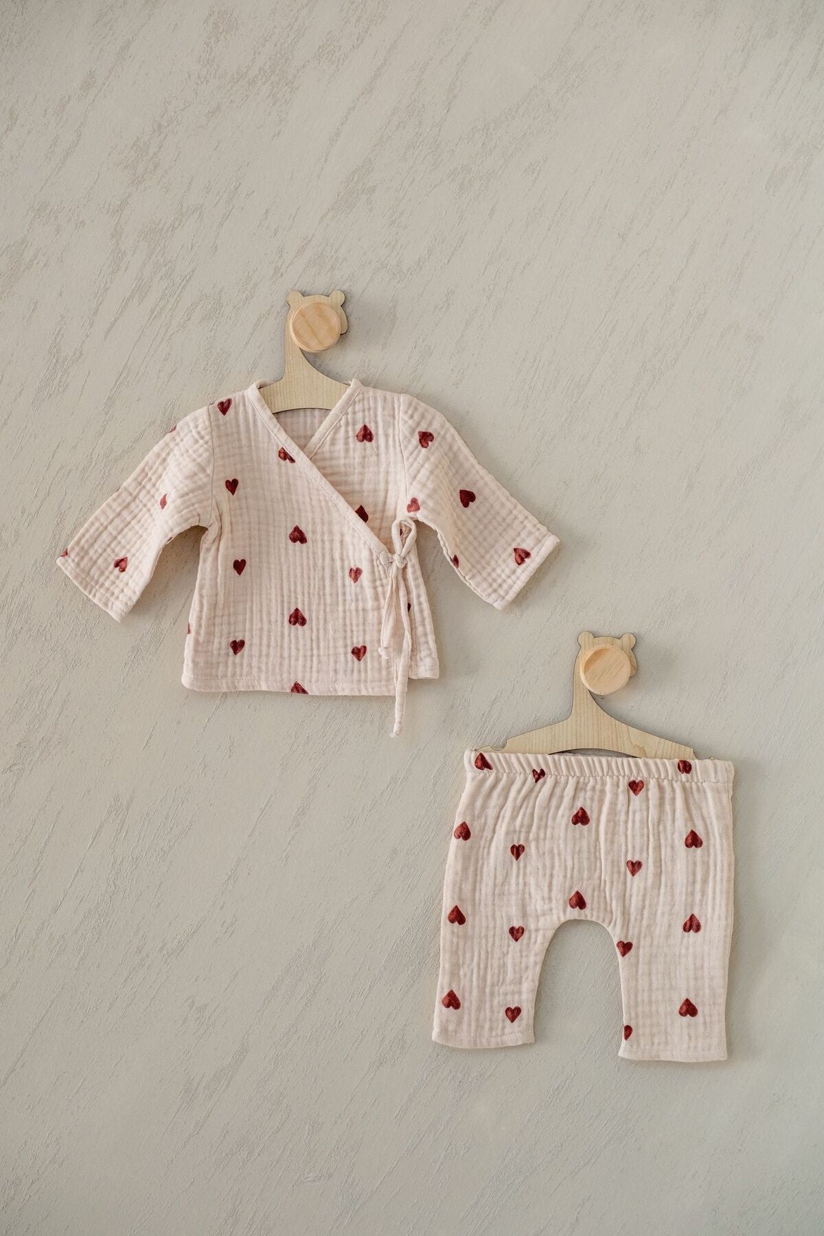 Heart shaped hospital set
